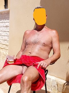 Letní dovolená u bazénu I