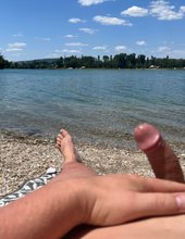 Nuda plaz zlate piesky