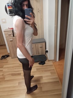Nuda aká som čubka?