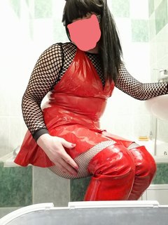Lady in red? 