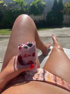 Provokuje