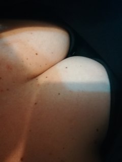 Cum on wifes tits